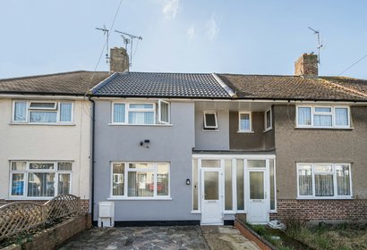 sold canfield drive london 68054 - Gibbs Gillespie