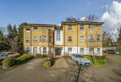 for sale rectory road london 68059 - Gibbs Gillespie