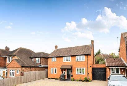 for sale batchworth lane london 68669 - Gibbs Gillespie