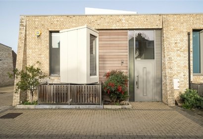 for sale halford place london 68720 - Gibbs Gillespie