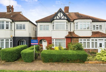 for sale the gardens london 69235 - Gibbs Gillespie