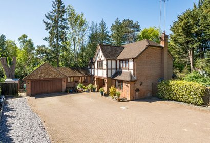 for sale parkside road london 70121 - Gibbs Gillespie