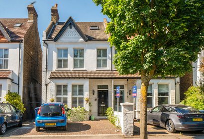 for sale gordon road london 70686 - Gibbs Gillespie