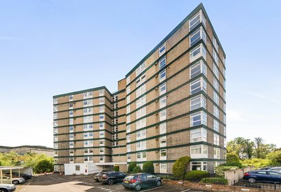 for sale denham lodge london 71061 - Gibbs Gillespie