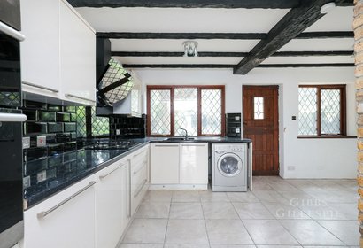 to let orchard close london 71202 - Gibbs Gillespie