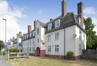 let agreed silkstream road london 72088 - Gibbs Gillespie