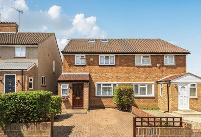 under offer hunters hill london 72245 - Gibbs Gillespie