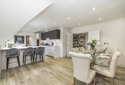 to let ducks hill road london 72521 - Gibbs Gillespie
