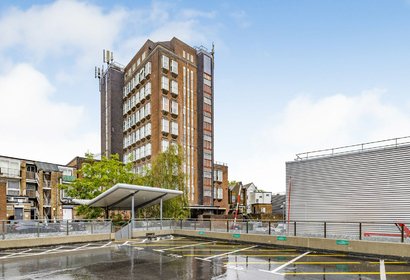 let stanmore towers london 72530 - Gibbs Gillespie