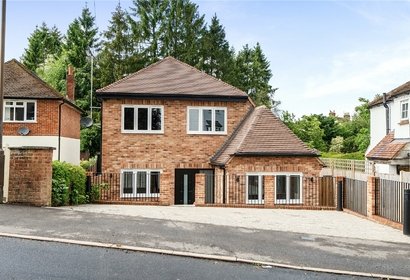 for sale dell cottage london 72595 - Gibbs Gillespie