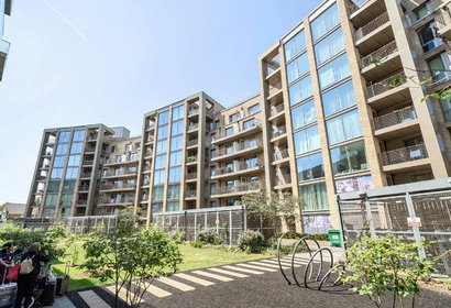 for sale garnet place london 72640 - Gibbs Gillespie