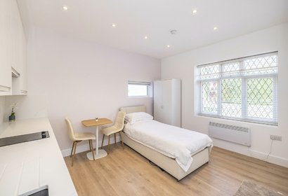 let agreed (annexe) heathside road london 73159 - Gibbs Gillespie