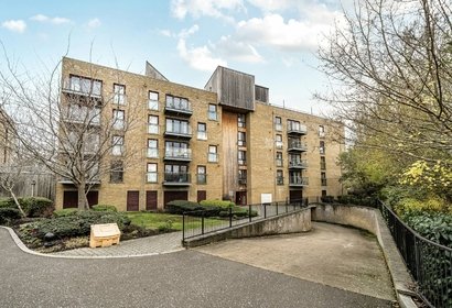 for sale kings mill way london 73463 - Gibbs Gillespie