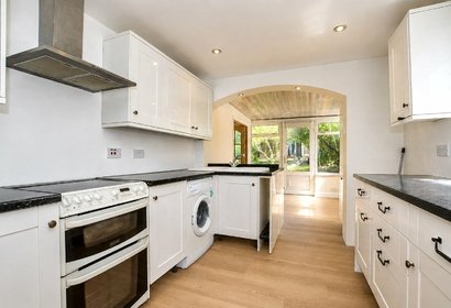 to let the courtway london 73890 - Gibbs Gillespie