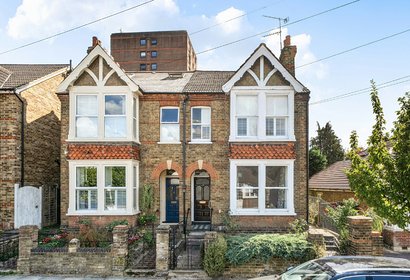 for sale walford road london 74244 - Gibbs Gillespie