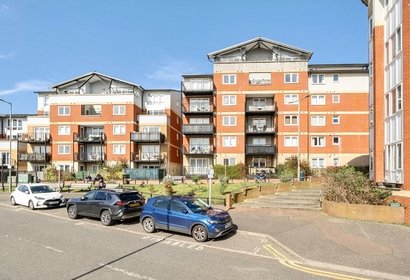 to let penn place london 74308 - Gibbs Gillespie