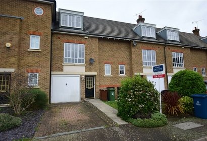 for sale goodhall close london 9153 - Gibbs Gillespie