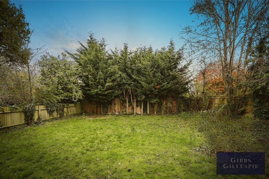 to let high view london 11229 - Gibbs Gillespie