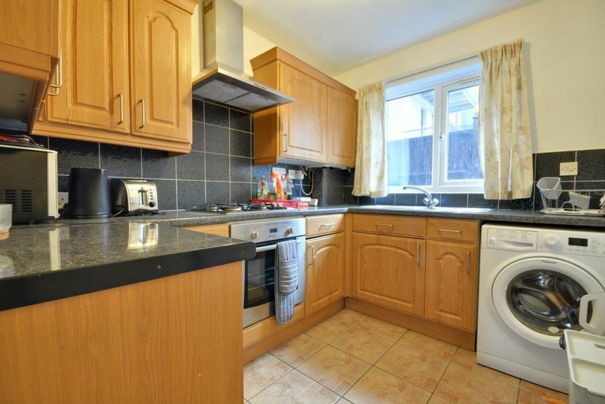 let agreed 77 london 11275 - Gibbs Gillespie