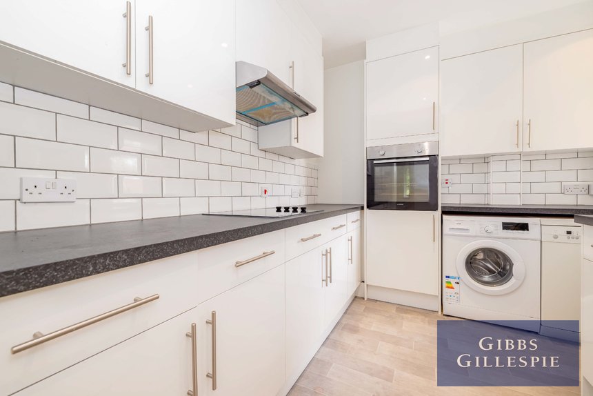 available 6 london 12001 - Gibbs Gillespie