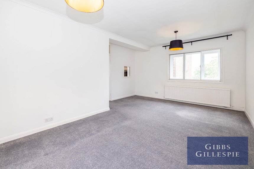 available 6 london 12001 - Gibbs Gillespie