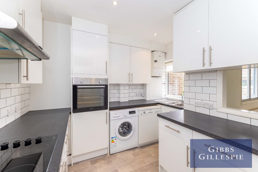 available 6 london 12001 - Gibbs Gillespie