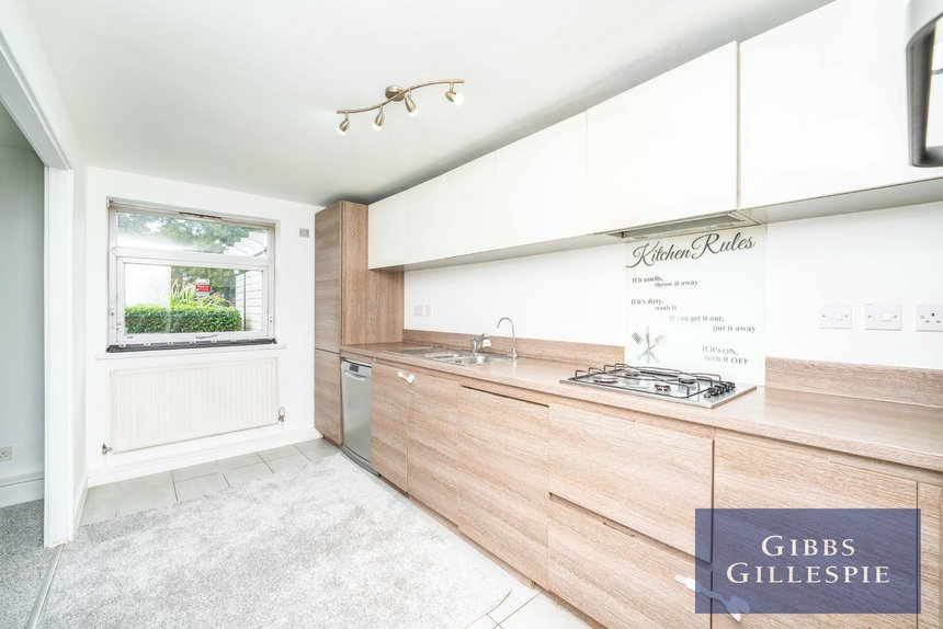 let agreed 38 london 13244 - Gibbs Gillespie