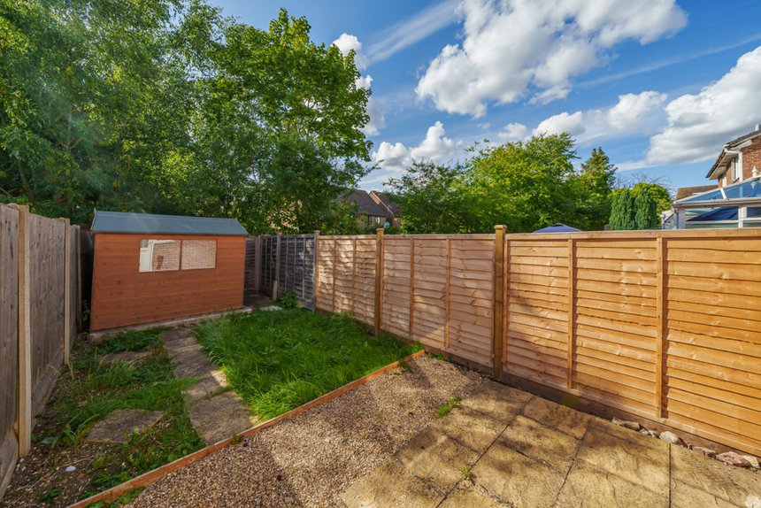 under offer waller drive london 13361 - Gibbs Gillespie