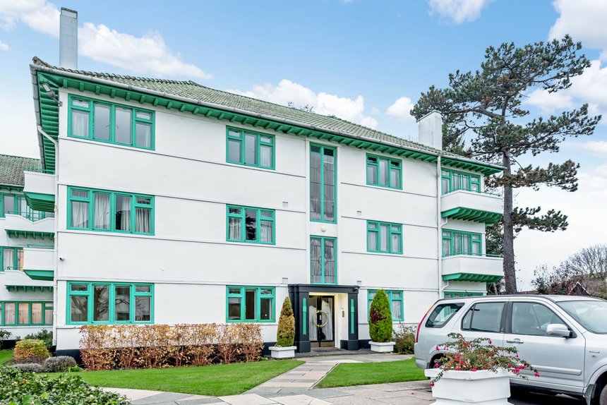 for sale elm park court london 13482 - Gibbs Gillespie