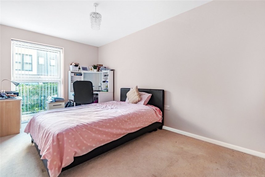 for sale hitchin lane london 13744 - Gibbs Gillespie