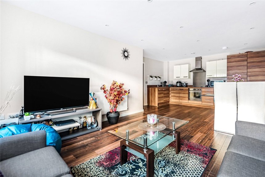 for sale hitchin lane london 13744 - Gibbs Gillespie