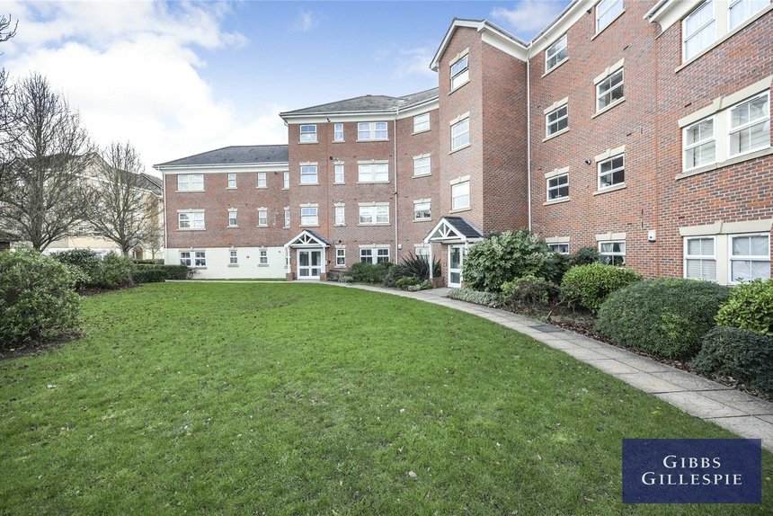 for sale morton close london 14699 - Gibbs Gillespie