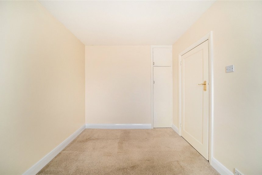 under offer ladygate lane london 14705 - Gibbs Gillespie