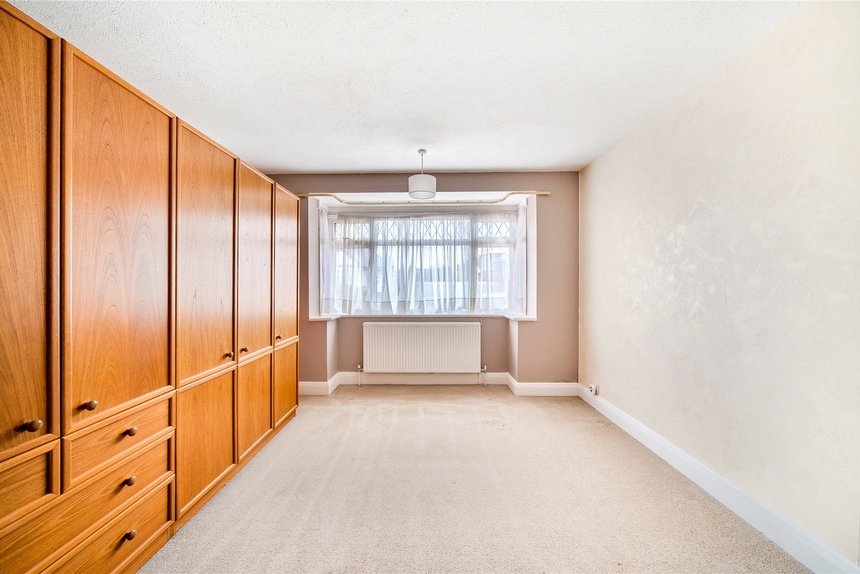 under offer ladygate lane london 14705 - Gibbs Gillespie