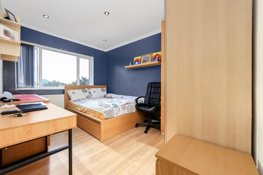 available flat 23 london 14712 - Gibbs Gillespie