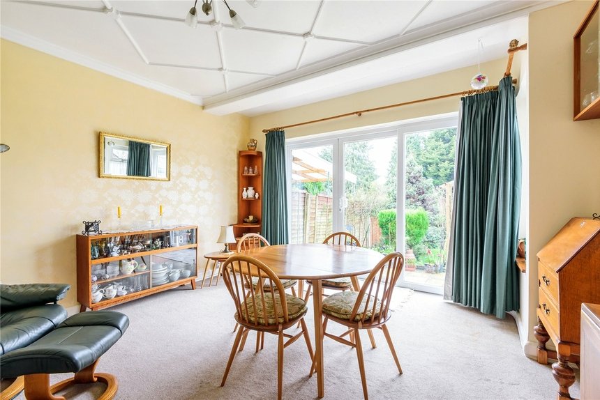 4 bedroom House for sale in Eastcote Road, Ruislip, Middlesex, HA4