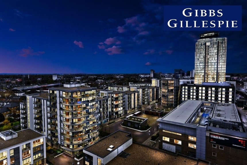 available  london 14767 - Gibbs Gillespie
