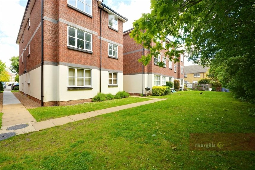 for sale malting way london 14777 - Gibbs Gillespie