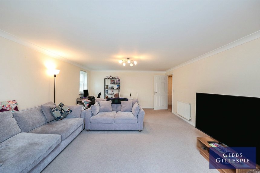 let cherry tree house london 14878 - Gibbs Gillespie