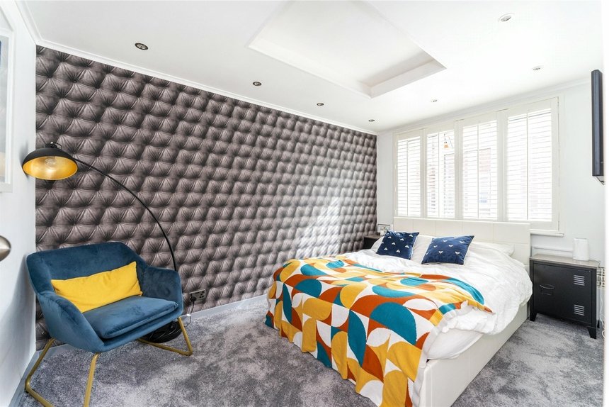 sold mount avenue london 14962 - Gibbs Gillespie