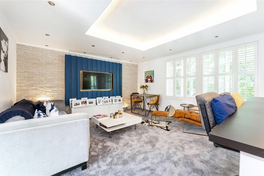 sold mount avenue london 14962 - Gibbs Gillespie