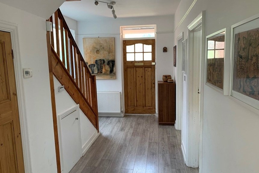 under offer kent gardens london 14978 - Gibbs Gillespie