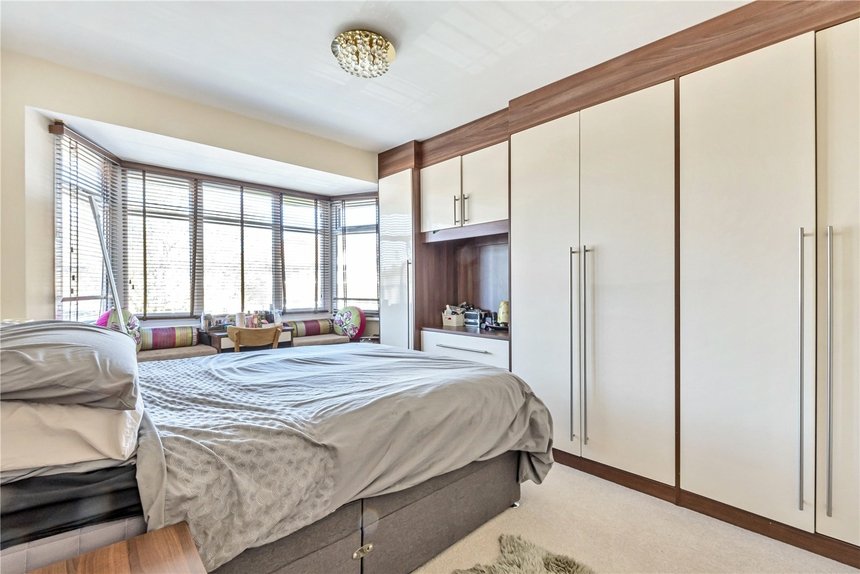 for sale crowshott avenue london 15341 - Gibbs Gillespie