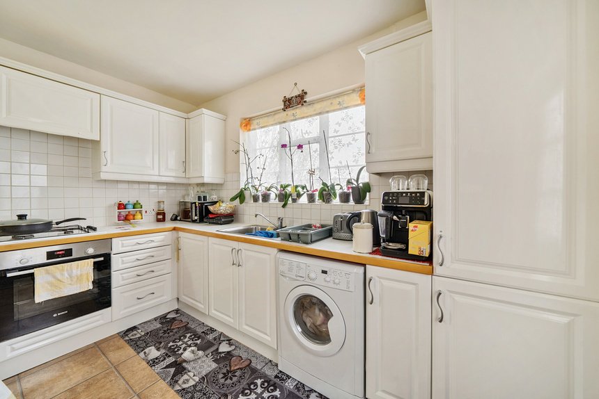 for sale nugents court london 15479 - Gibbs Gillespie