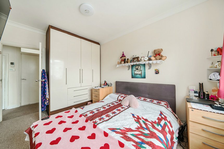 for sale nugents court london 15479 - Gibbs Gillespie