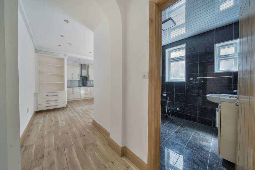 under offer little ealing lane london 15711 - Gibbs Gillespie