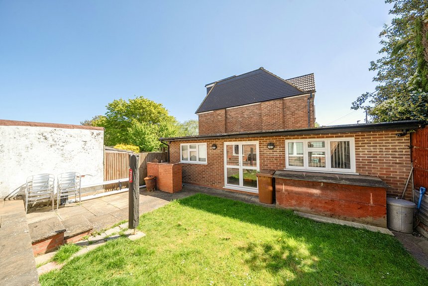 for sale whitegate gardens london 15787 - Gibbs Gillespie