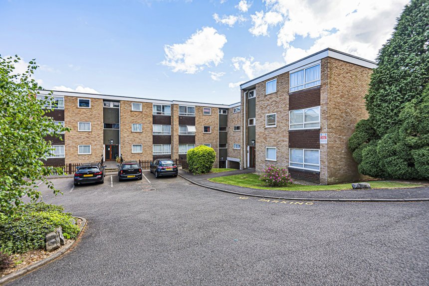 for sale solomons hill london 15861 - Gibbs Gillespie