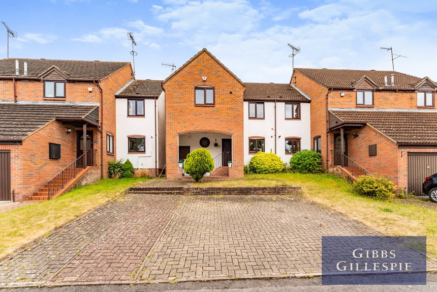 let kent close london 15871 - Gibbs Gillespie