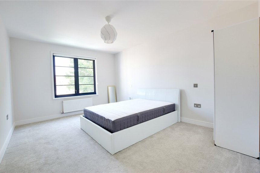 for sale granville road london 15914 - Gibbs Gillespie